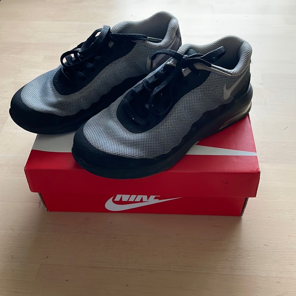 NIKE AIR MAX INVIGOR (PS)